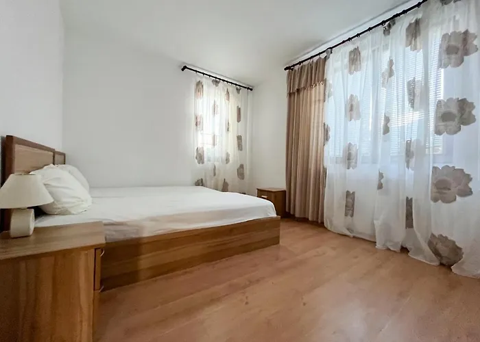 First Line Apartment In Sveti Vlas Next To Marina Complex Top Lägenhet *