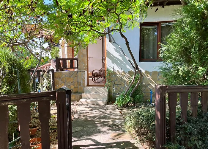 First Line Apartment In Sveti Vlas Next To Marina Complex Top Lägenhet *