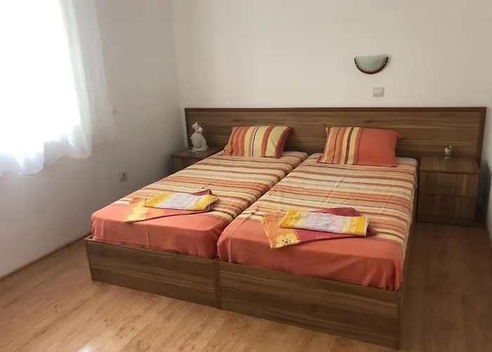 Lägenhet First Line Apartment In Sveti Vlas Next To Marina Complex Top Sveti Vlas