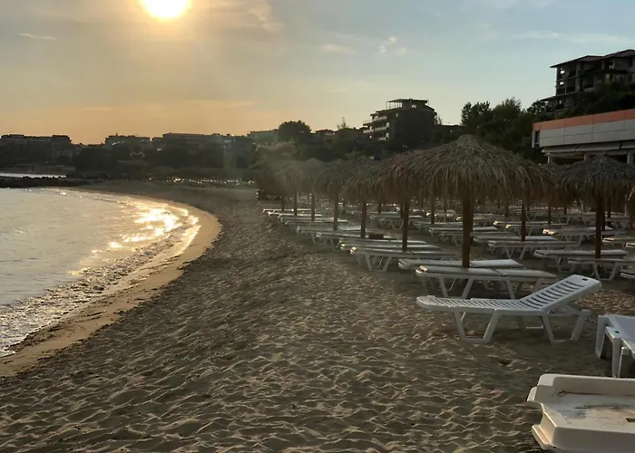 First Line Apartment In Sveti Vlas Next To Marina Complex Top Lägenhet